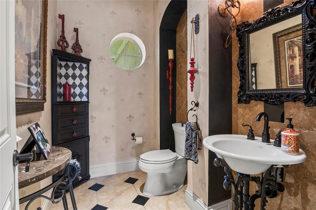 For Sale: $2,999,999 (5 beds, 4 baths, 5005 Square Feet)