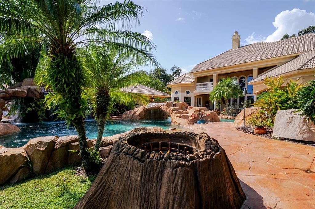 For Sale: $2,999,999 (5 beds, 4 baths, 5005 Square Feet)