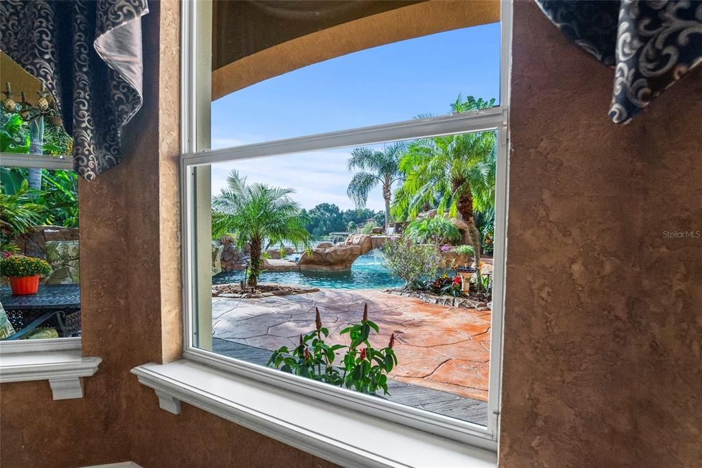 For Sale: $2,999,999 (5 beds, 4 baths, 5005 Square Feet)