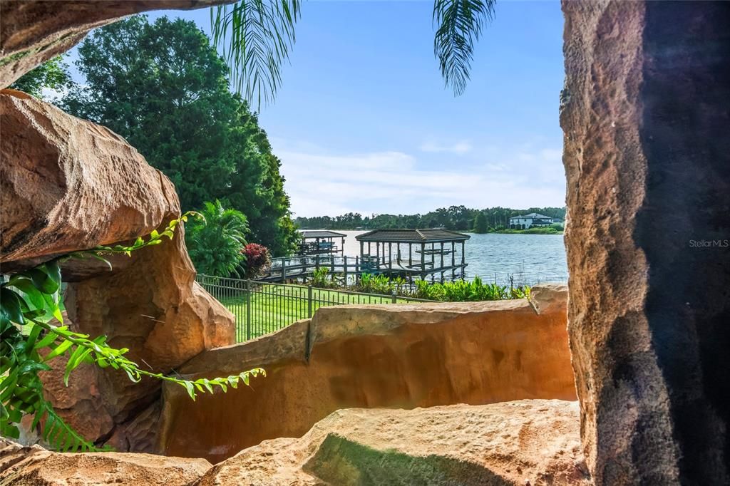 For Sale: $2,999,999 (5 beds, 4 baths, 5005 Square Feet)