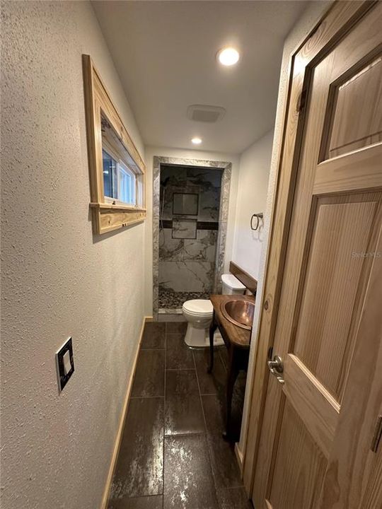 For Sale: $289,900 (3 beds, 2 baths, 2040 Square Feet)