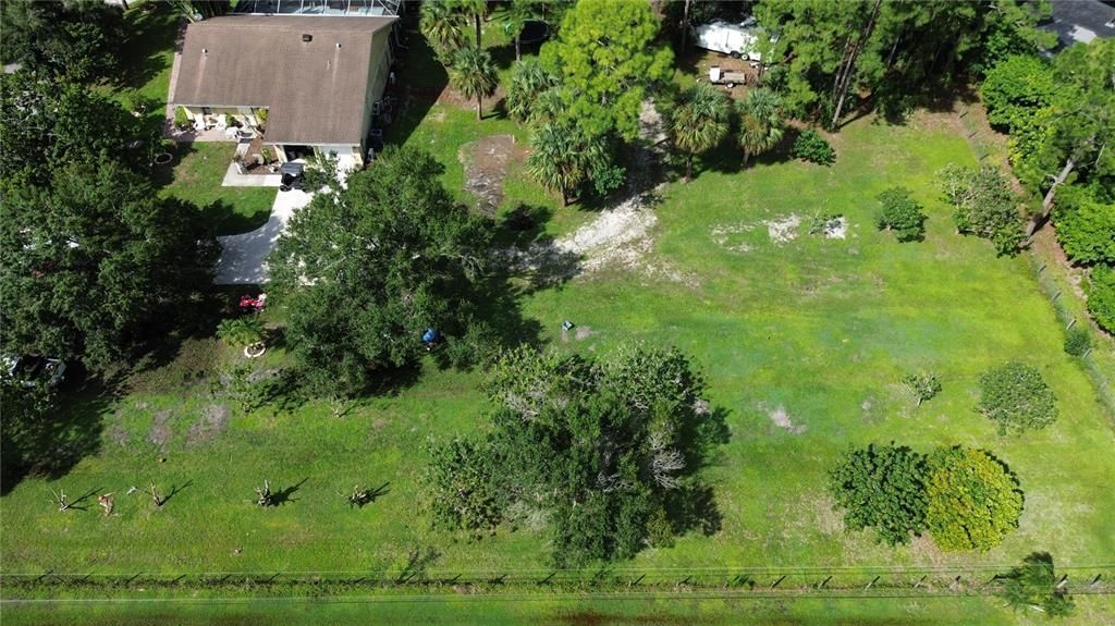 待售: $1,500,000 (4 贝兹, 2 浴室, 1545 平方英尺)