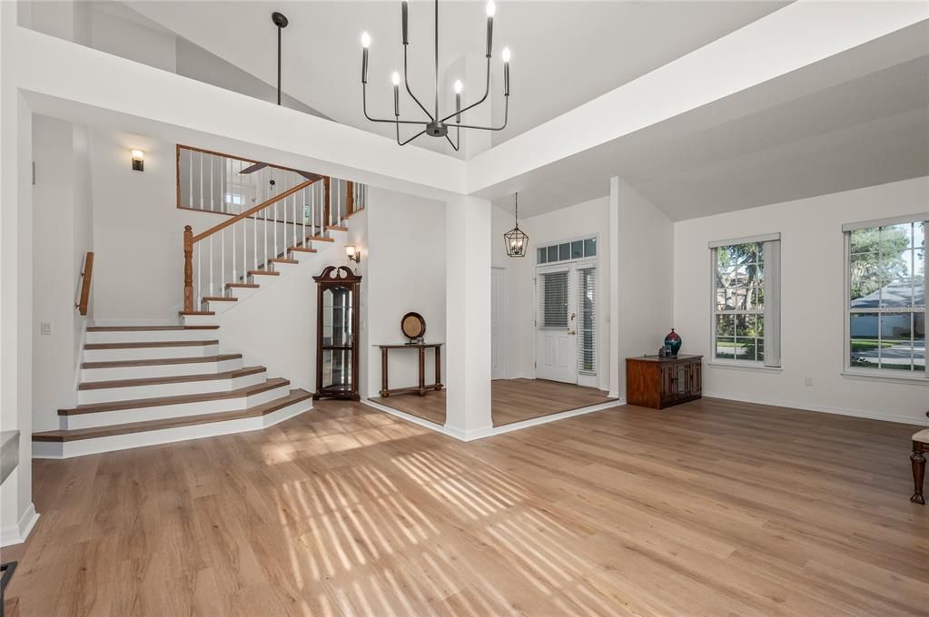 待售: $730,000 (5 贝兹, 3 浴室, 3327 平方英尺)