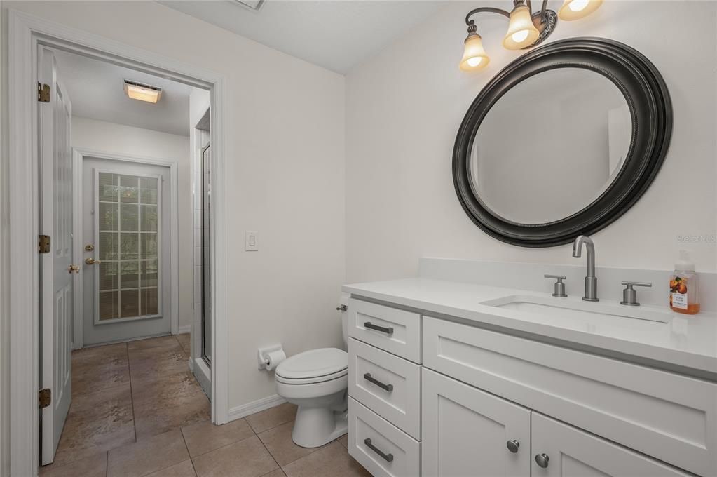 待售: $730,000 (5 贝兹, 3 浴室, 3327 平方英尺)