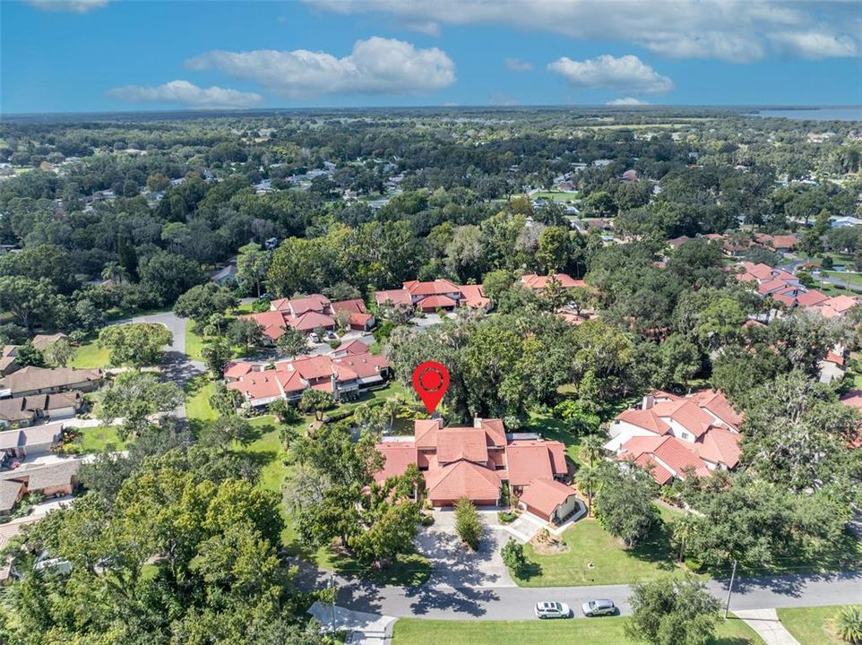 For Sale: $325,000 (3 beds, 3 baths, 1872 Square Feet)