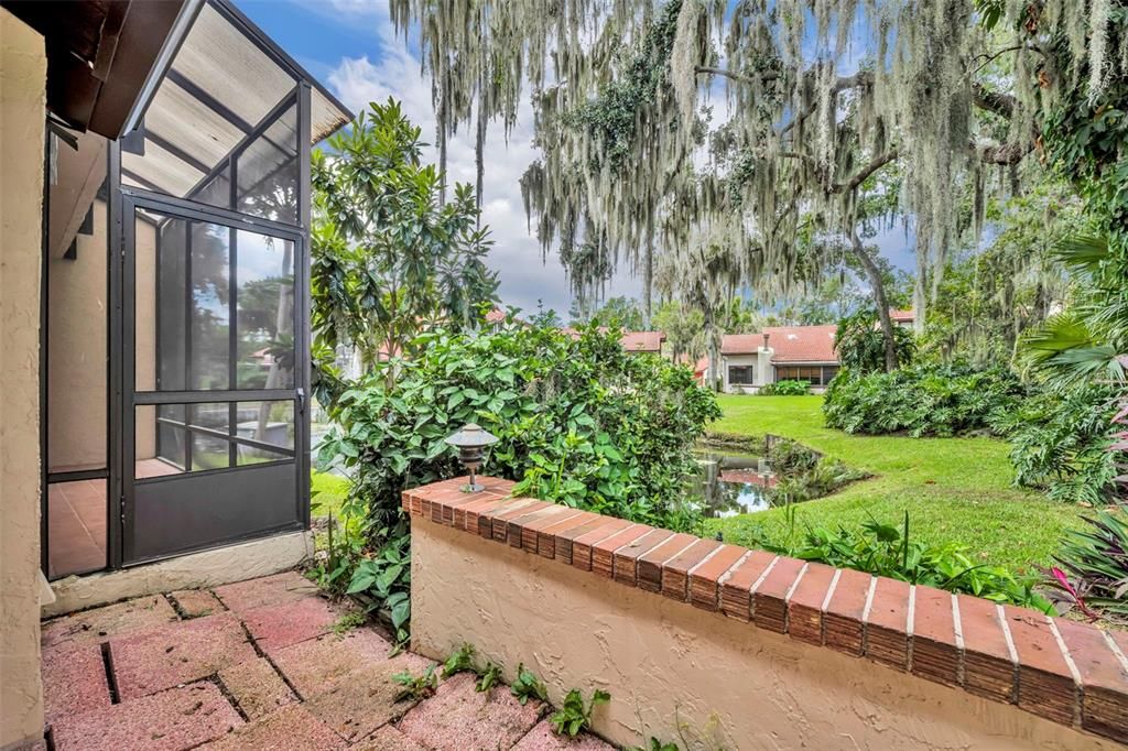 For Sale: $325,000 (3 beds, 3 baths, 1872 Square Feet)