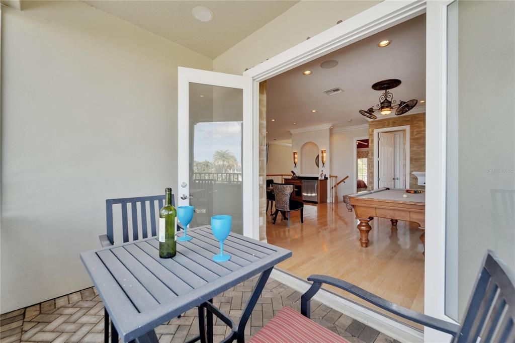 В аренду: $8,000 (4 спален, 4 ванн, 4089 Квадратных фут)