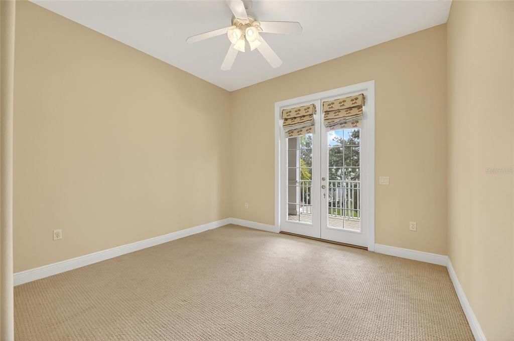 В аренду: $8,000 (4 спален, 4 ванн, 4089 Квадратных фут)