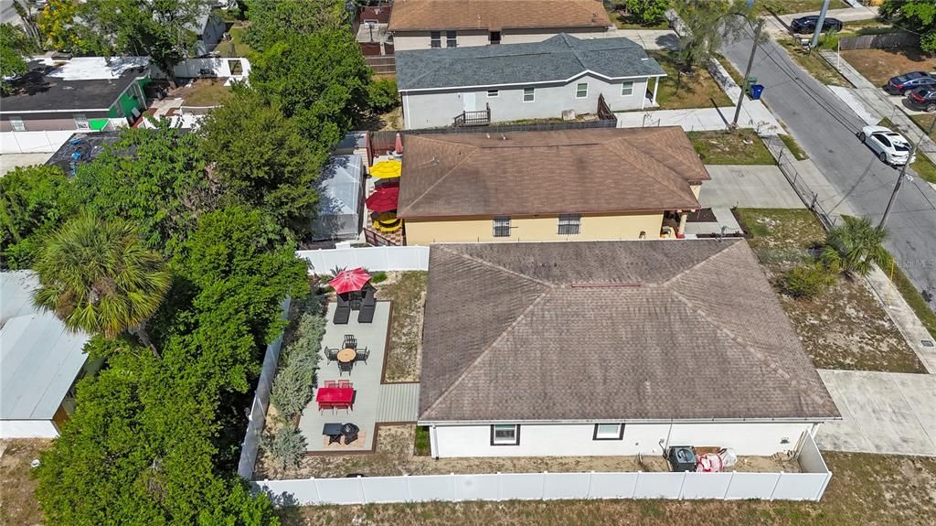 Active With Contract: $355,000 (3 beds, 2 baths, 1446 Square Feet)