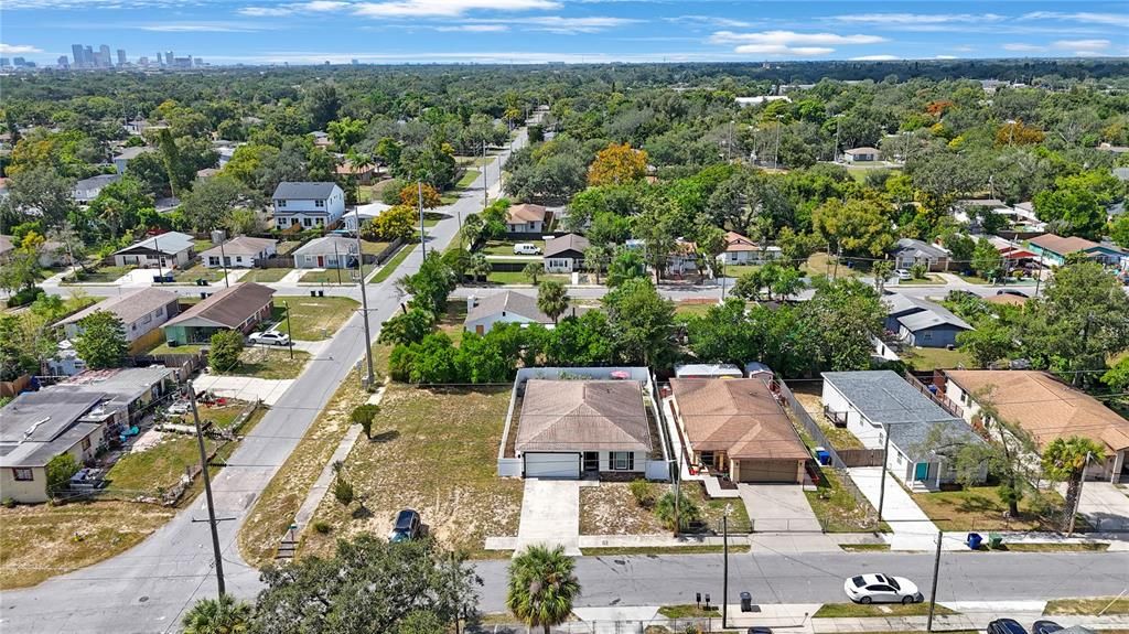 Active With Contract: $355,000 (3 beds, 2 baths, 1446 Square Feet)