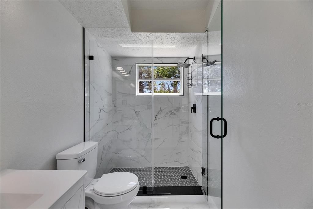 For Rent: $2,300 (3 beds, 2 baths, 1156 Square Feet)