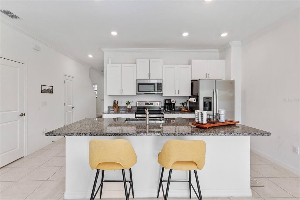 待售: $299,999 (3 贝兹, 2 浴室, 1601 平方英尺)