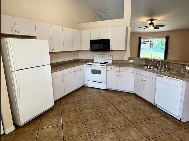 En Renta: $1,650 (3 camas, 2 baños, 1603 Pies cuadrados)