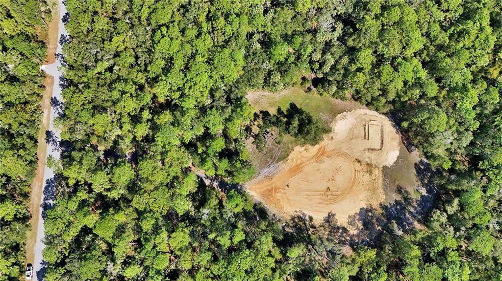 En Venta: $215,000 (4.88 acres)