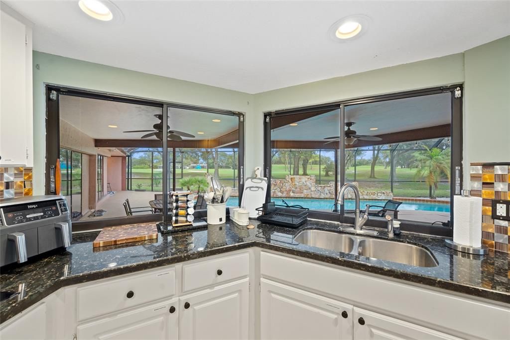 For Sale: $949,000 (4 beds, 3 baths, 3312 Square Feet)