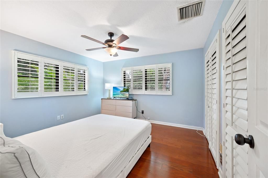 For Sale: $949,000 (4 beds, 3 baths, 3312 Square Feet)