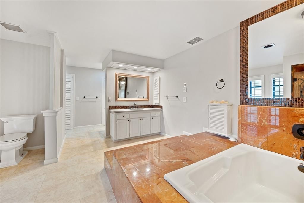 For Sale: $949,000 (4 beds, 3 baths, 3312 Square Feet)