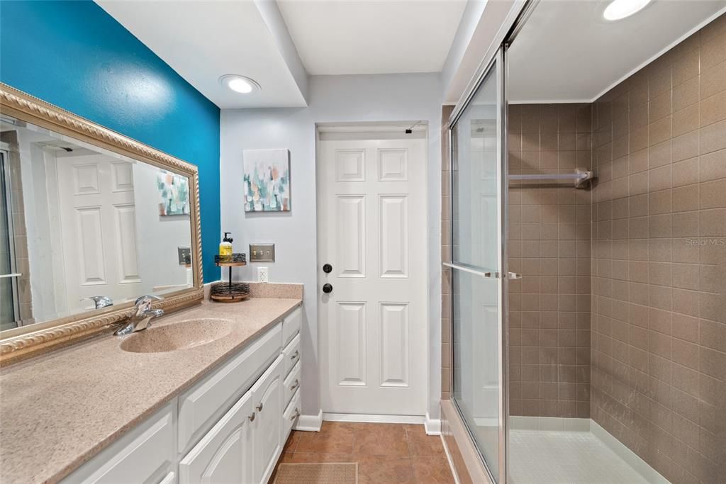 For Sale: $949,000 (4 beds, 3 baths, 3312 Square Feet)