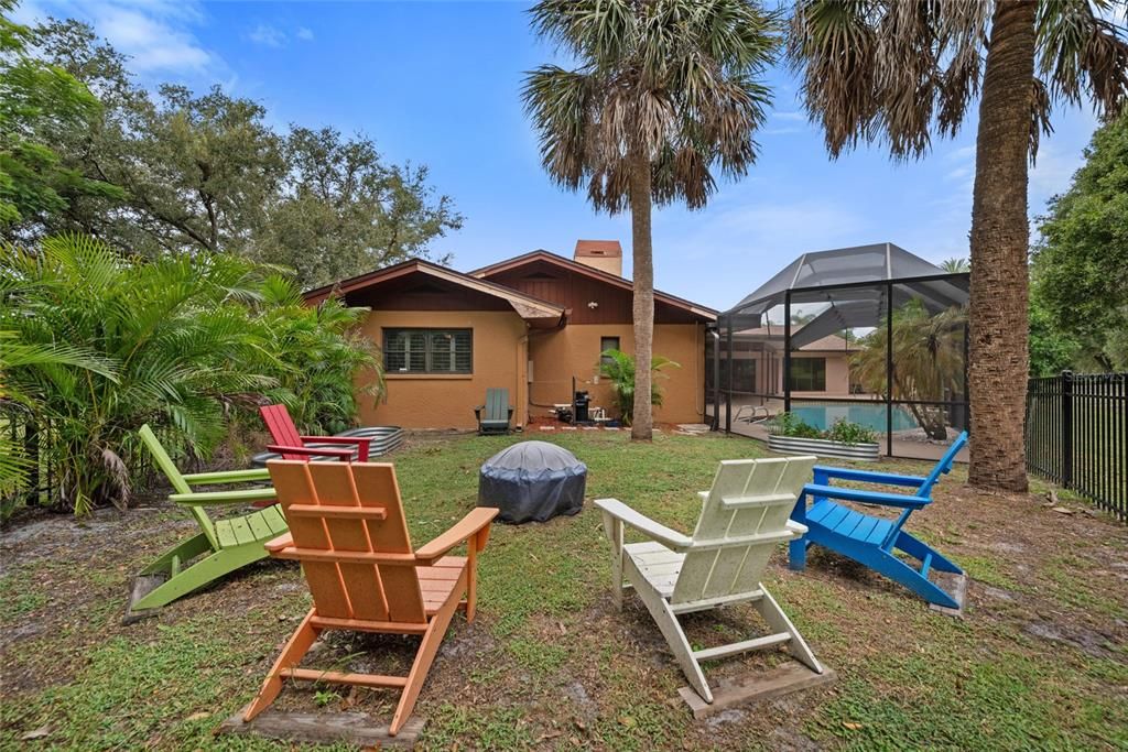 For Sale: $949,000 (4 beds, 3 baths, 3312 Square Feet)