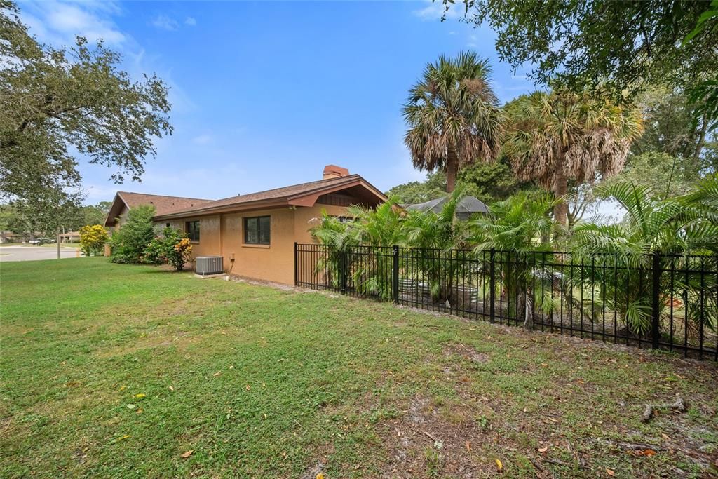 For Sale: $949,000 (4 beds, 3 baths, 3312 Square Feet)