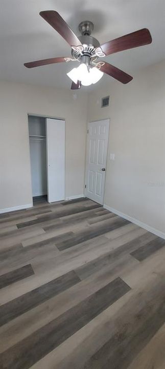 For Sale: $250,000 (3 beds, 1 baths, 836 Square Feet)
