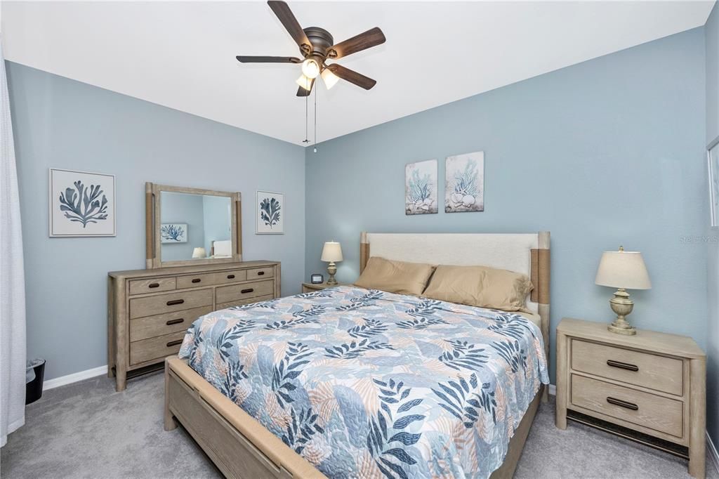 В аренду: $5,500 (2 спален, 2 ванн, 1154 Квадратных фут)