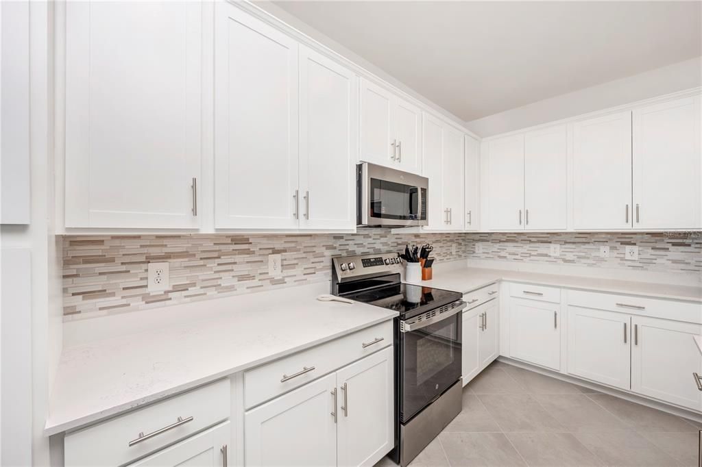 В аренду: $5,500 (2 спален, 2 ванн, 1154 Квадратных фут)