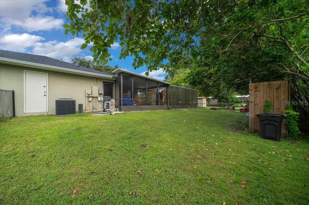 待售: $265,000 (2 贝兹, 1 浴室, 1200 平方英尺)