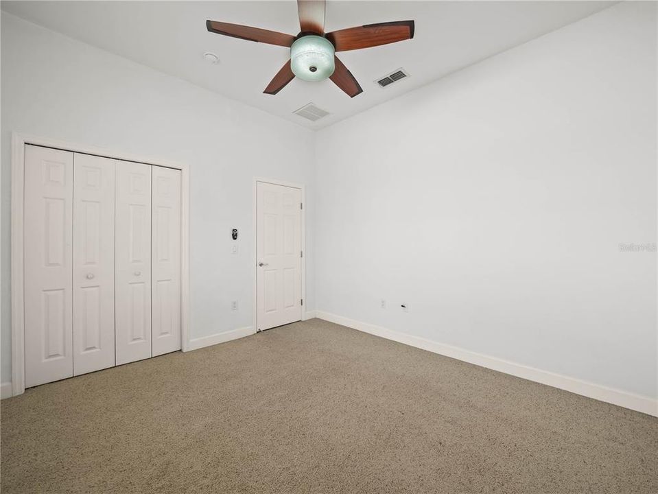 En Venta: $470,000 (4 camas, 3 baños, 2438 Pies cuadrados)