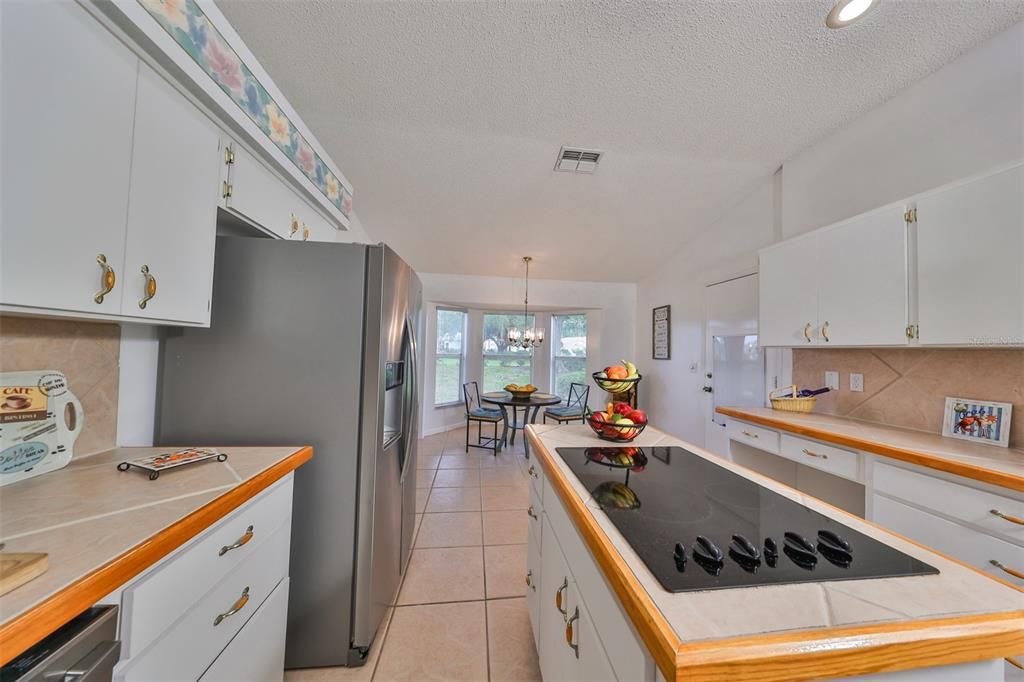 For Sale: $210,000 (2 beds, 2 baths, 1825 Square Feet)