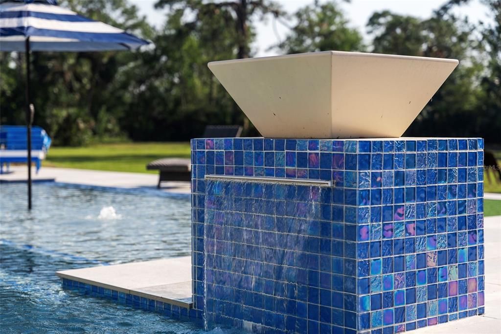 En Venta: $1,300,000 (4 camas, 3 baños, 2474 Pies cuadrados)