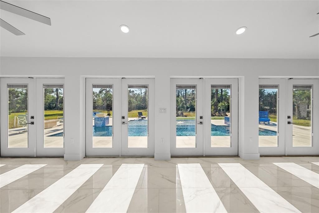 En Venta: $1,300,000 (4 camas, 3 baños, 2474 Pies cuadrados)