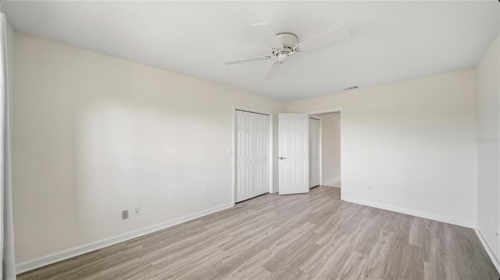 待售: $825,000 (3 贝兹, 2 浴室, 2220 平方英尺)