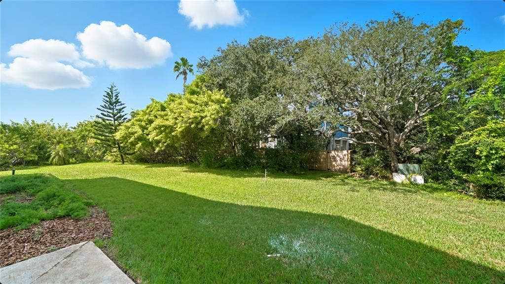 待售: $825,000 (3 贝兹, 2 浴室, 2220 平方英尺)