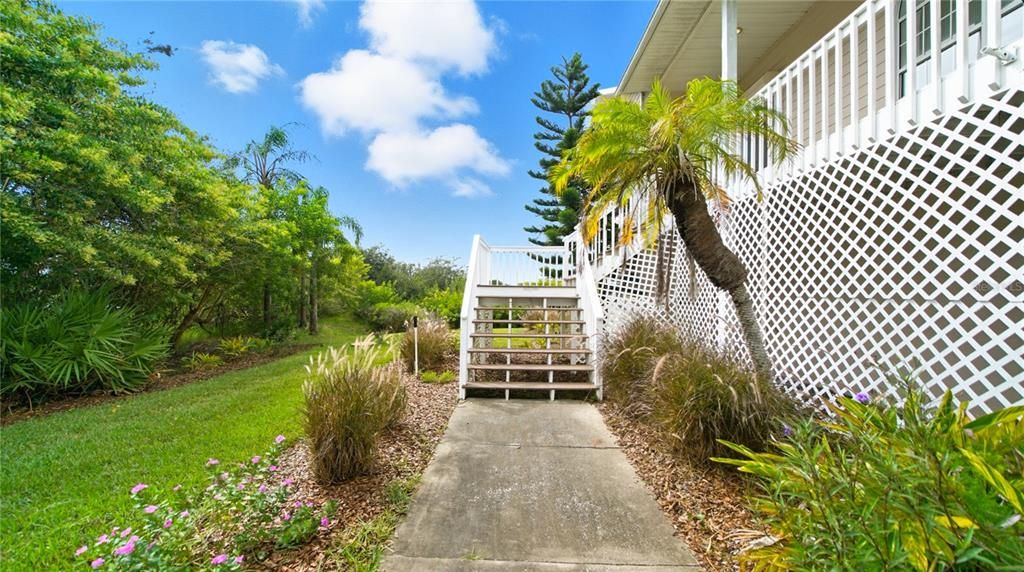 待售: $825,000 (3 贝兹, 2 浴室, 2220 平方英尺)