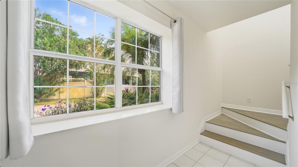 待售: $825,000 (3 贝兹, 2 浴室, 2220 平方英尺)