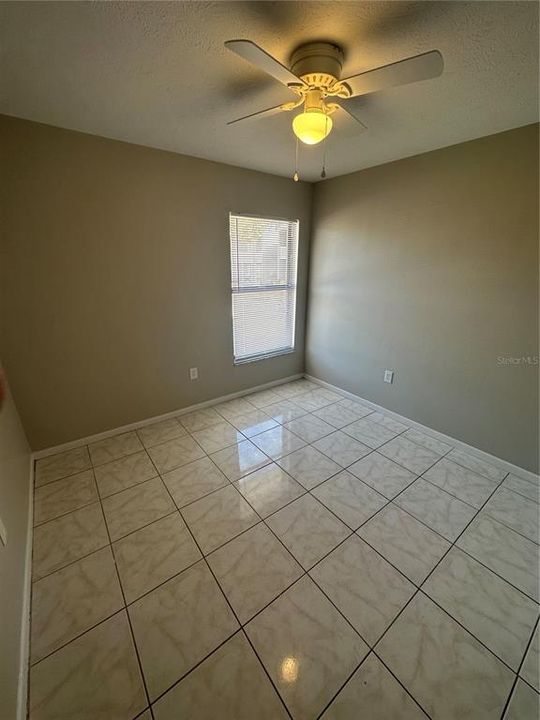 For Rent: $1,575 (3 beds, 2 baths, 1230 Square Feet)