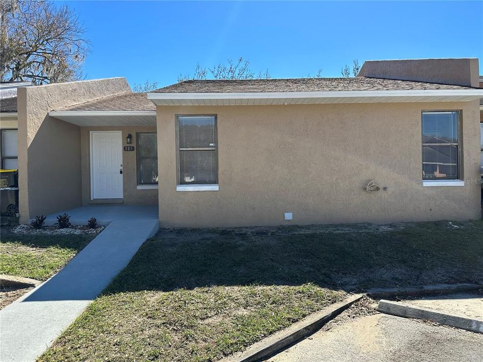 For Rent: $1,575 (3 beds, 2 baths, 1230 Square Feet)
