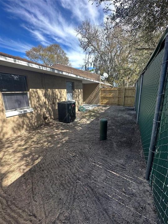 For Rent: $1,575 (3 beds, 2 baths, 1230 Square Feet)