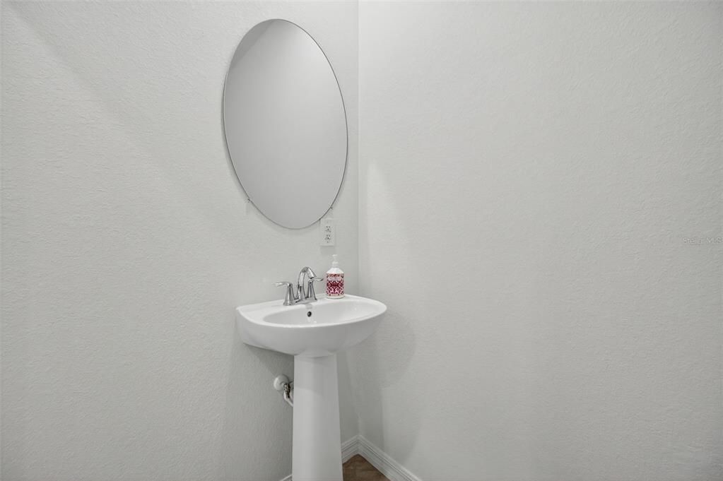 待售: $229,900 (3 贝兹, 2 浴室, 1879 平方英尺)