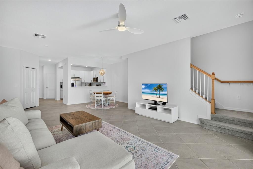 待售: $229,900 (3 贝兹, 2 浴室, 1879 平方英尺)