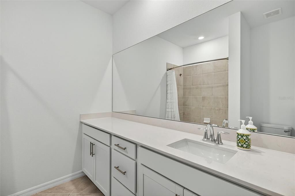 待售: $229,900 (3 贝兹, 2 浴室, 1879 平方英尺)