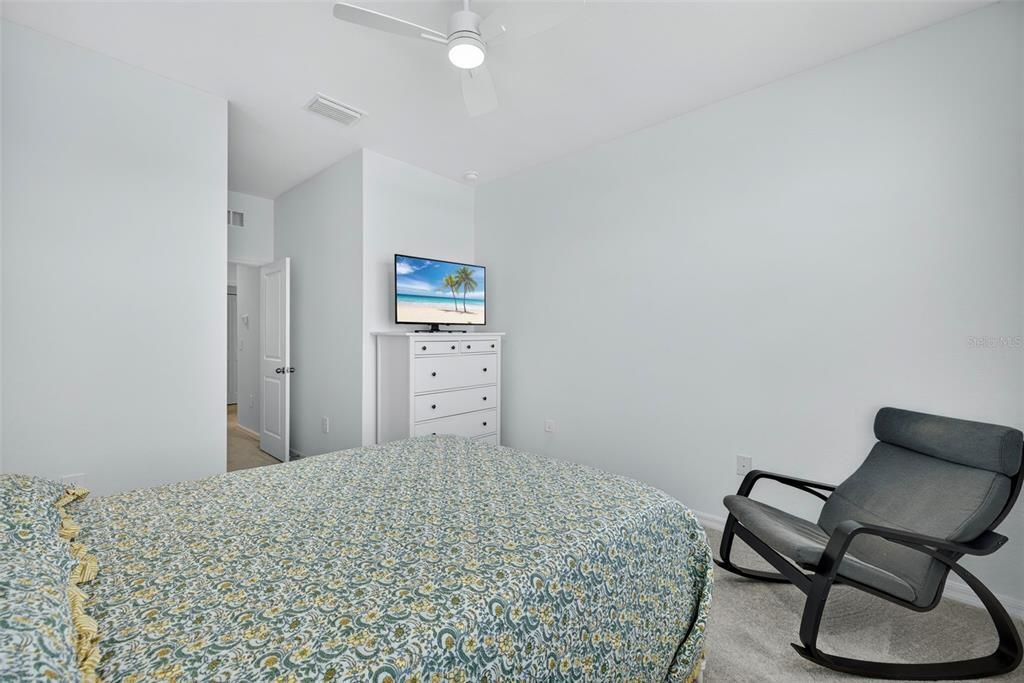 待售: $229,900 (3 贝兹, 2 浴室, 1879 平方英尺)