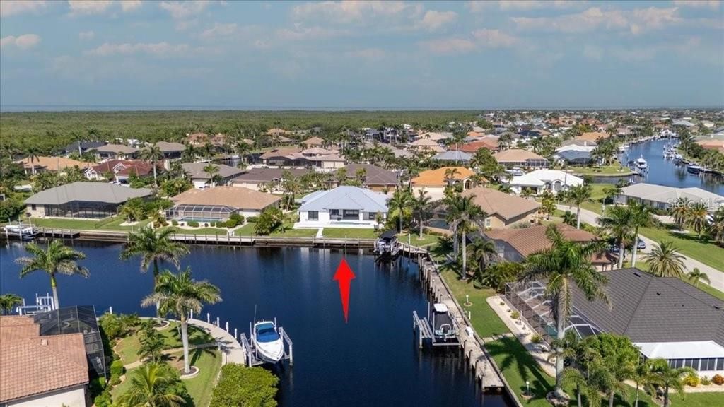 For Sale: $1,899,000 (4 beds, 3 baths, 2606 Square Feet)