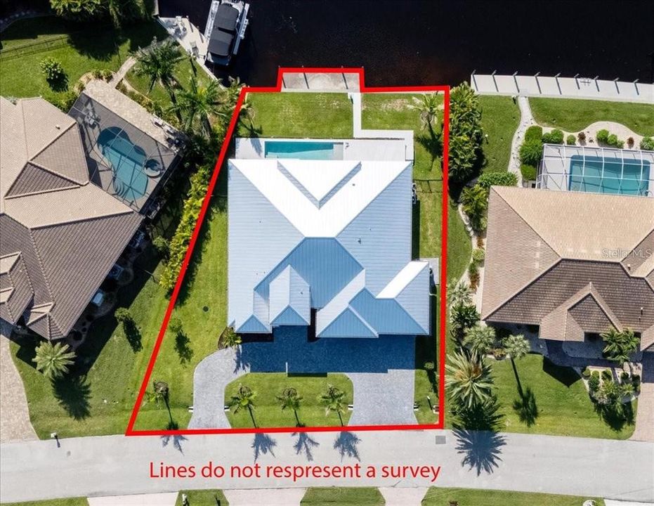 For Sale: $1,899,000 (4 beds, 3 baths, 2606 Square Feet)