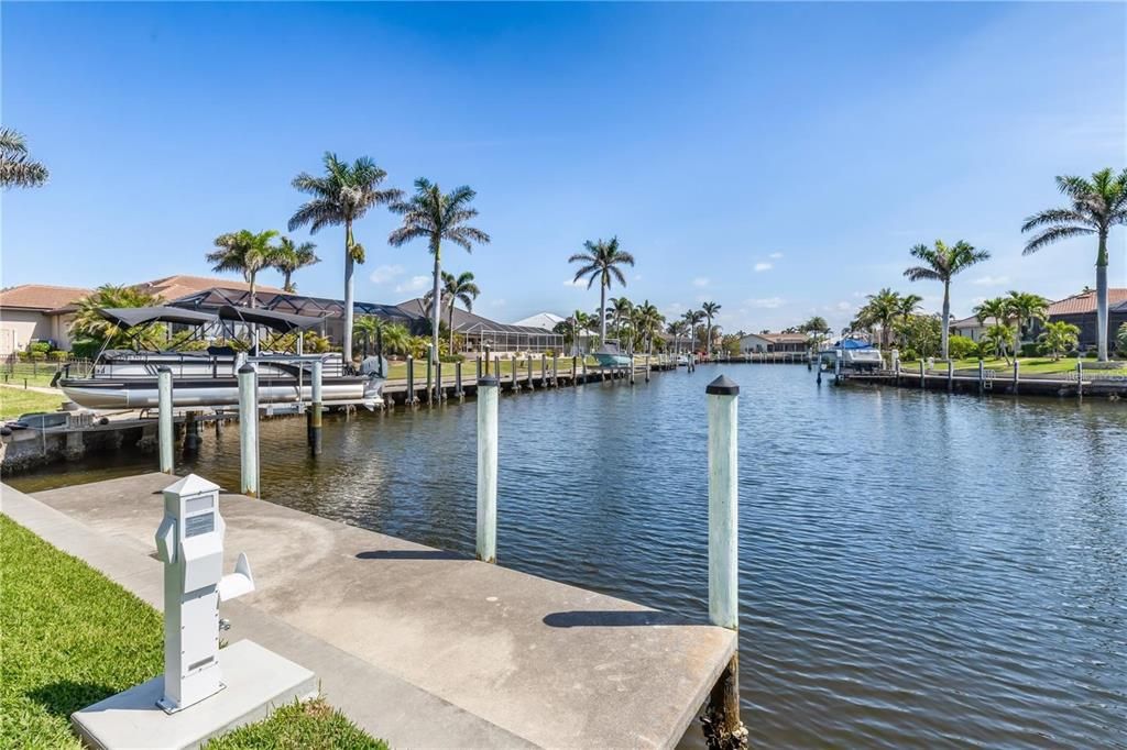 For Sale: $1,899,000 (4 beds, 3 baths, 2606 Square Feet)