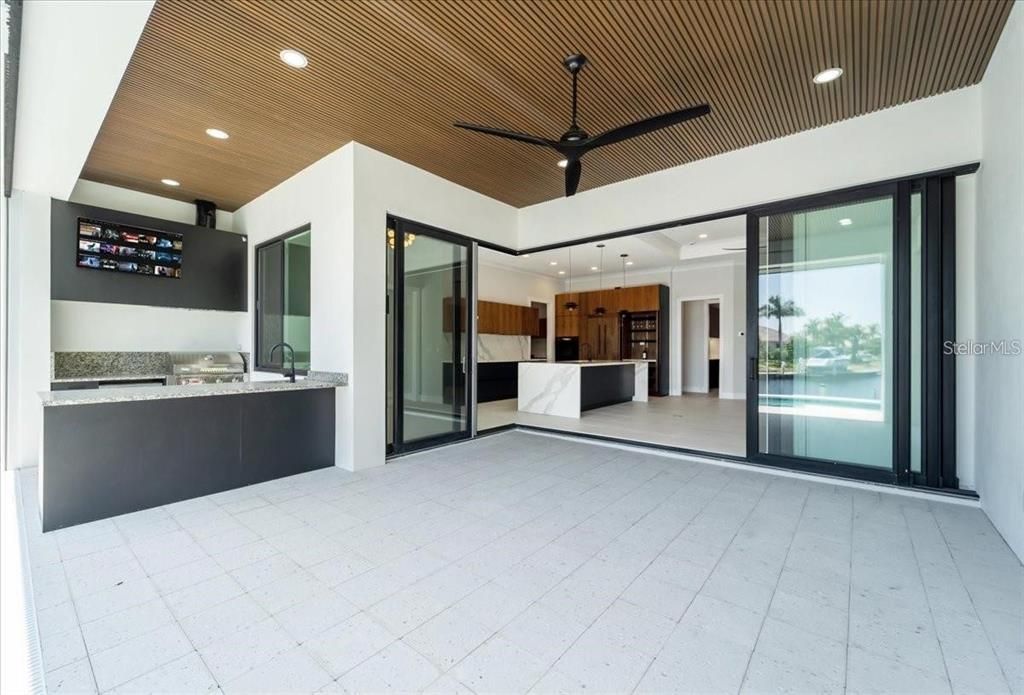 For Sale: $1,899,000 (4 beds, 3 baths, 2606 Square Feet)