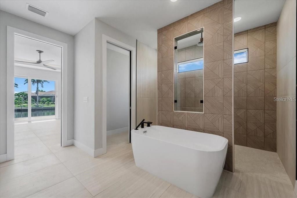 For Sale: $1,899,000 (4 beds, 3 baths, 2606 Square Feet)