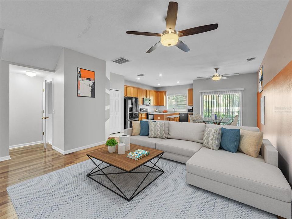 Activo con contrato: $199,900 (2 camas, 2 baños, 1539 Pies cuadrados)