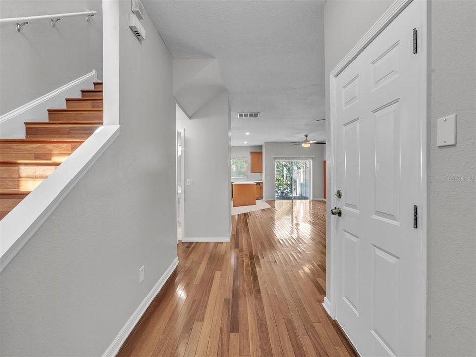 Activo con contrato: $199,900 (2 camas, 2 baños, 1539 Pies cuadrados)